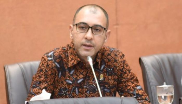 Nasim Khan: Monopoli Gula Rafinasi Ancam Masa Depan Petani Tebu