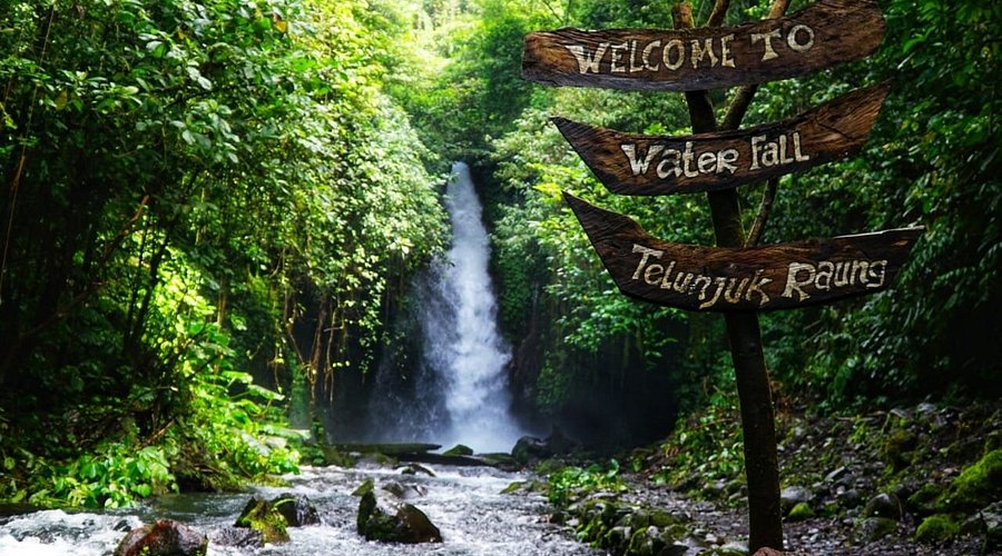 Air Terjun Telunjuk Raung Banyuwangi